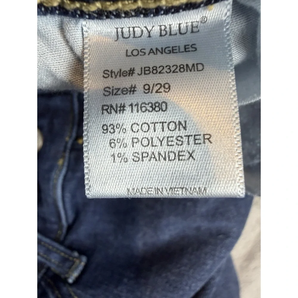 Judy Blue Jeans Women's Boyfriend Fit Size 9 / 29 Blue Dark Wash‎ Distressed
